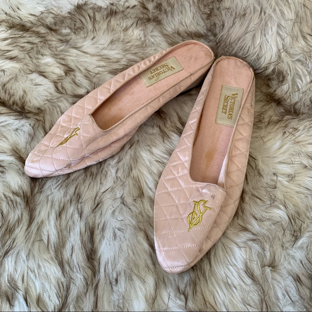 Vintage gold label Victoria’s Secret pink quilted embroidered wedge slippers